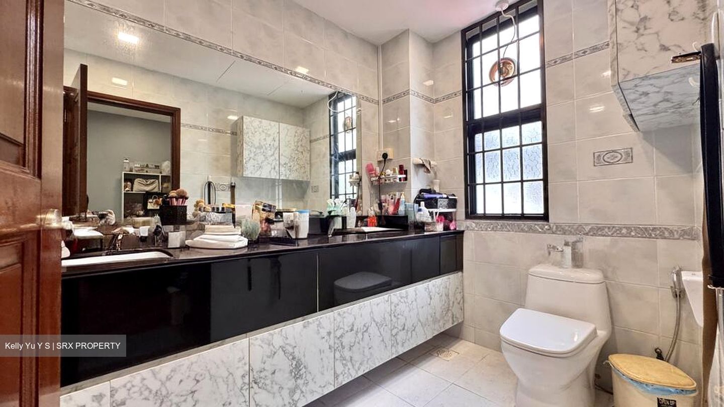 Woodlands Street 32 (D25), Terrace #506787351